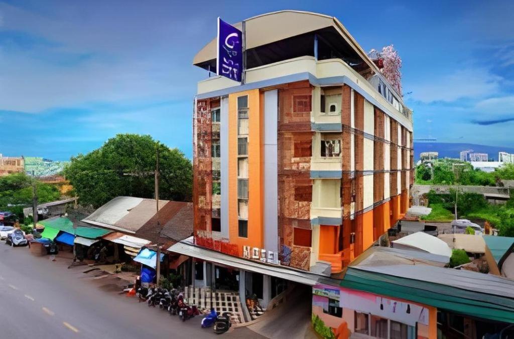 Genting Hotel Хатъяй Экстерьер фото