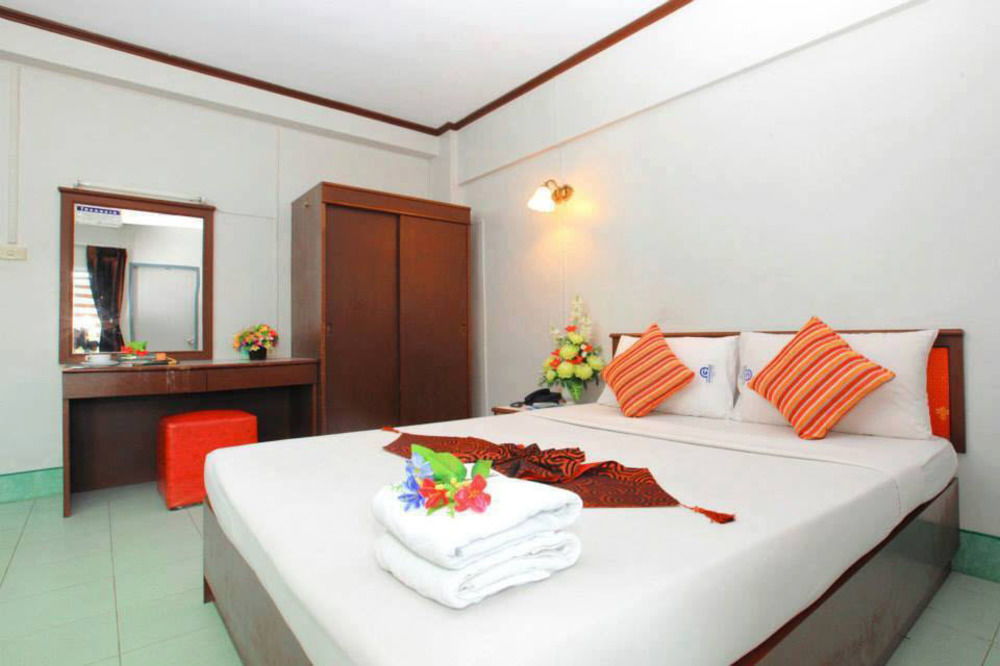 Genting Hotel Хатъяй Экстерьер фото